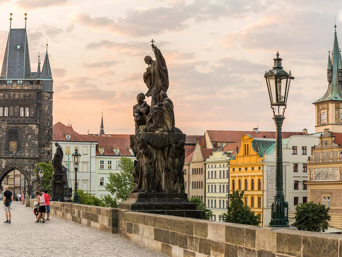 CZECH REPUBLIC: Charles Bridge, which stretches across Prague