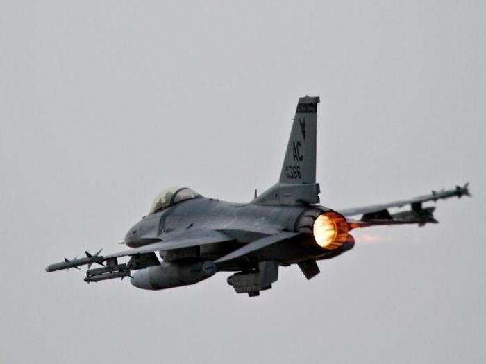 A US Air Force F-16 Fighting Falcon from the New Jersey Air National Guard