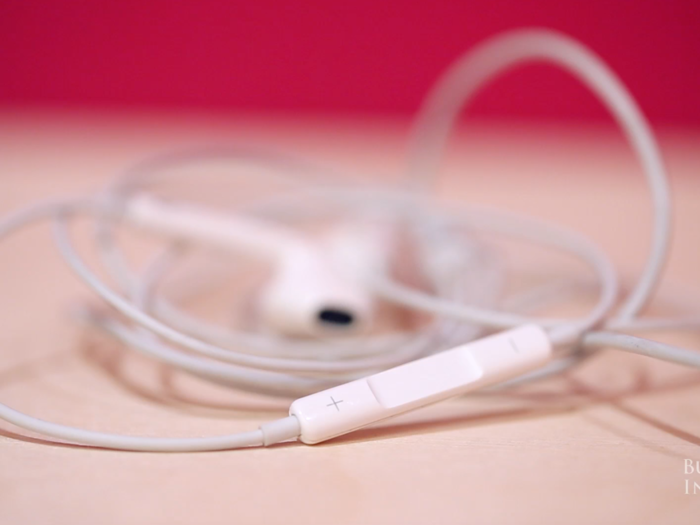 Launch a music app just by plugging in your earbuds.