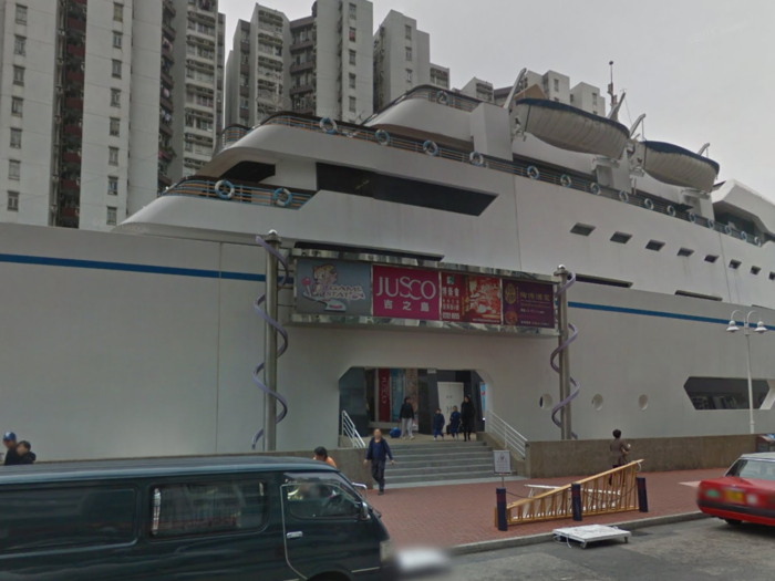 This terrestrial cruise ship is located right in the heart of Hong Kong