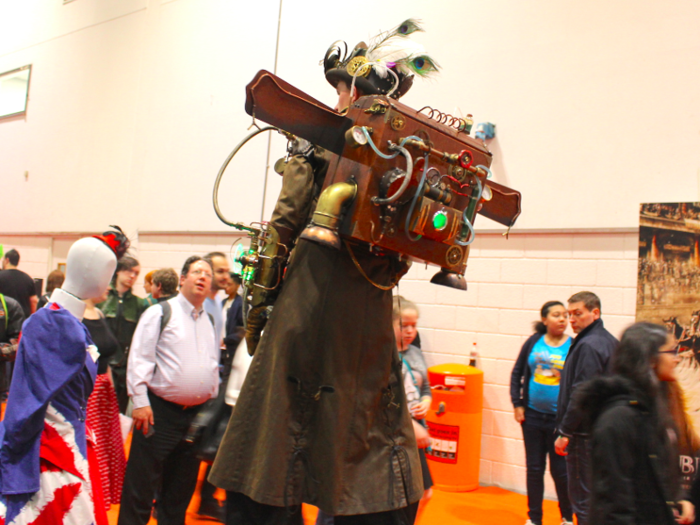 Most steampunk cosplayers have items that "work." So for example, this guy