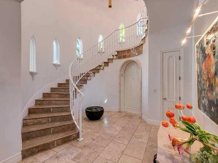 Make a major entrance on this impressive stairway.