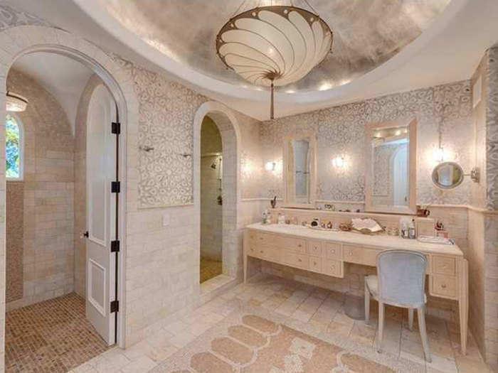 And the master bathroom reflects the look of the many shells you