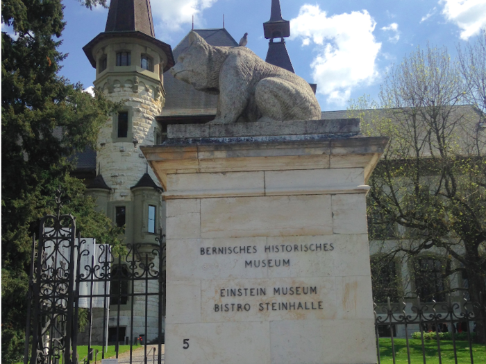 There is also a lot to see and do in terms of culture in Bern. For example, there is the Einstein Museum ...