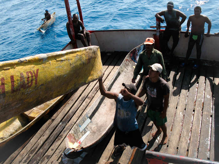 The Spanish Lady holds up to 50 workers, including deckhands, a captain, co-captains, divers, divers