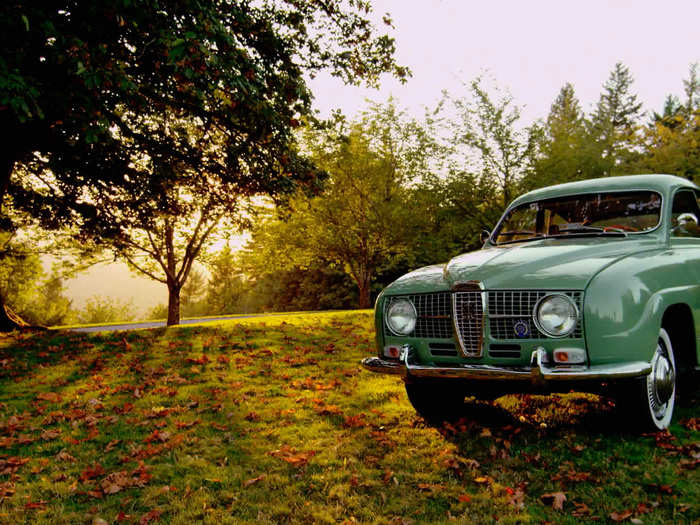 He took a tour of Portland with Fred Armisen in this quirky, two-stroke Saab 96 Monte Carlo 850.