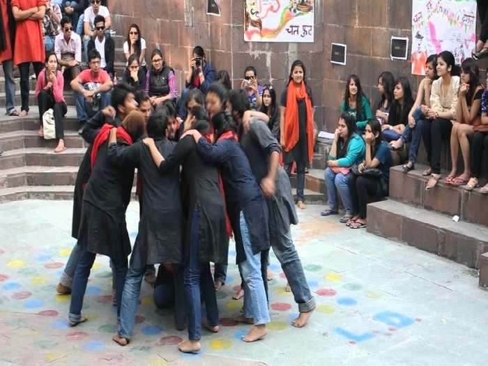 IBTIDA-The Hindi Dramatics Society of Hindu College