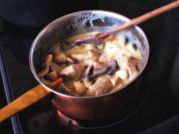 Both a classic and a favorite among the French, blanquette de veau consists of delicate veal, butter, and carrots cooked in a cream sauce. Neither the meat or its fat is browned in the cooking process, giving this dish a unique taste.