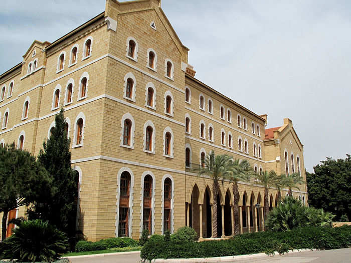 2. American University of Beirut, Lebanon — The highest ranked university outside Saudi Arabia is housed in Beirut, where students at the American University get a superior education. Famous alumni include the president of Afghanistan, Ashraf Ghani.