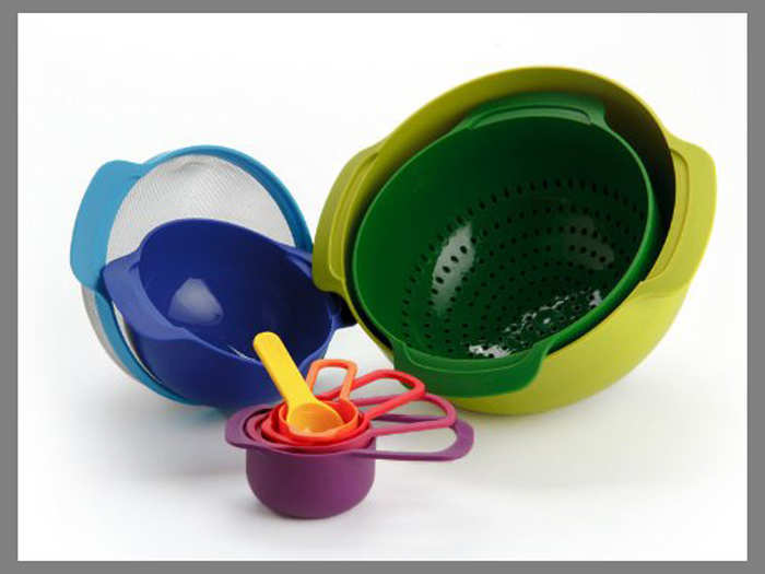 Stacking bowls and measuring cups