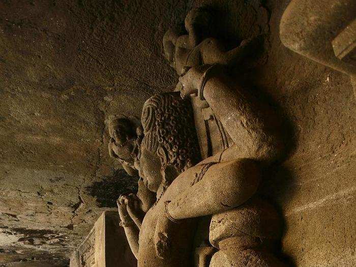 Off the western coast of India is Elephanta Island, which harbors a major archaeological site — the Elephanta Caves.