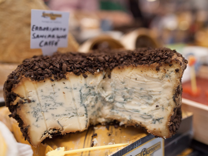 Coffee-crusted cheese