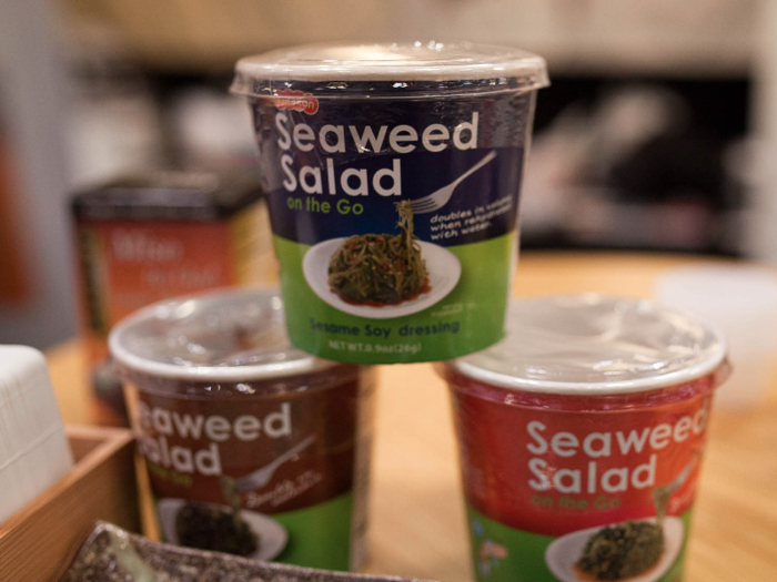 Instant seaweed salad