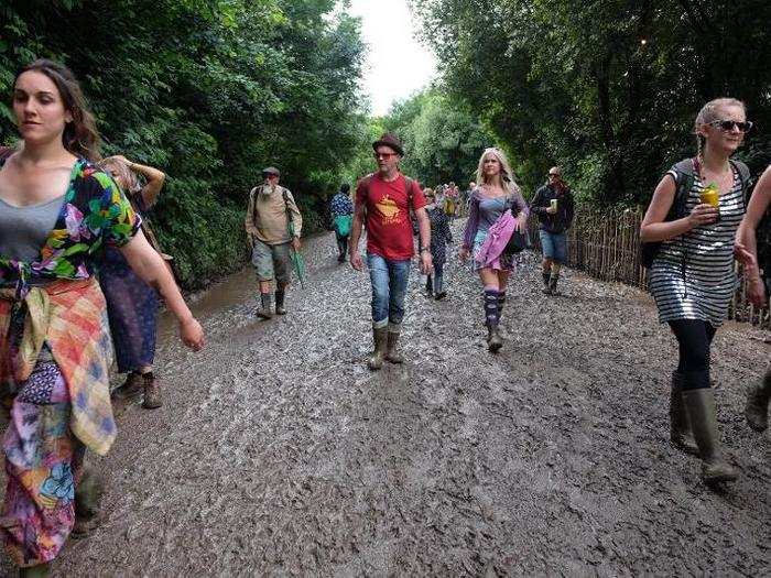 GLASTONBURY 2016: Big, beautiful photos from the greatest (and muddiest) party on Earth