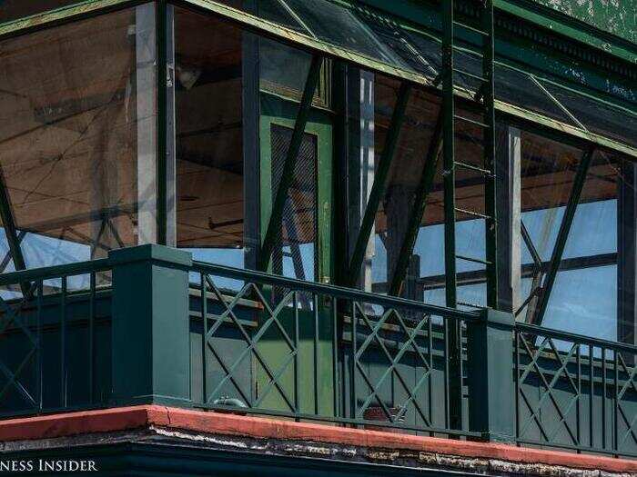 All of that glass means that in the summer, the "cab" gets very hot. So hot, in fact, that during the Second World War male and female air traffic controllers would only work for short shifts — and usually wearing only their underwear, Hallowell said.