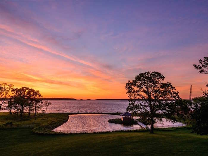 The estate provides exceptional views of the Peconic Bay and Mashomack Preserve. The property boasts 300 feet of land directly along the bay.