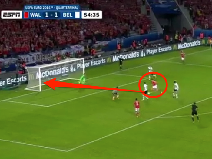 Wales player evades a defender with a fancy move, scores stunning goal ...