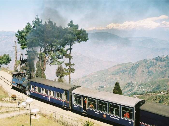 Darjeeling Himalayan Railways (New Jalpaiguri  Darjeeling)