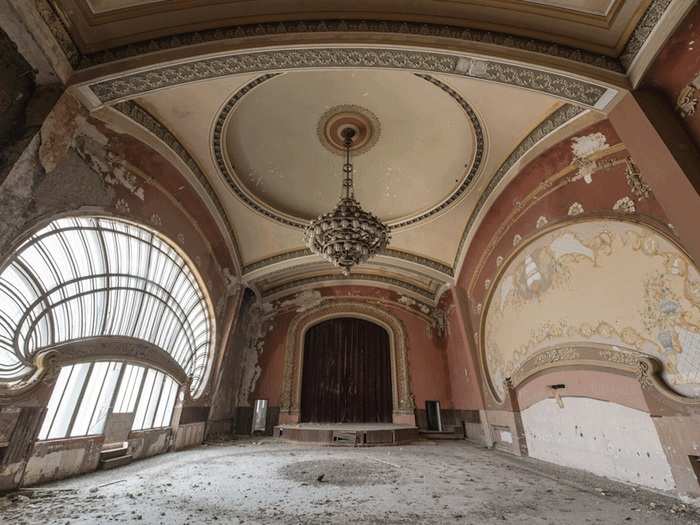 All bets are off at this casino in Romania, but a sense of the building