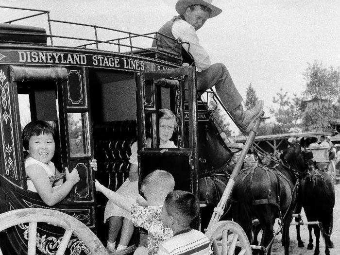 Frontierland, based on the escapades of cowboys and pioneers in the American Old West, featured few attractions at the start. Children traveled across the expanses of wilderness in old-fashioned stagecoaches and on pack mules.