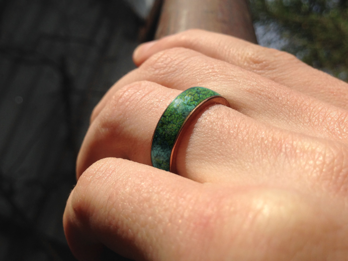 7. Microbial Mood Rings that give people unprecedented access to their health.