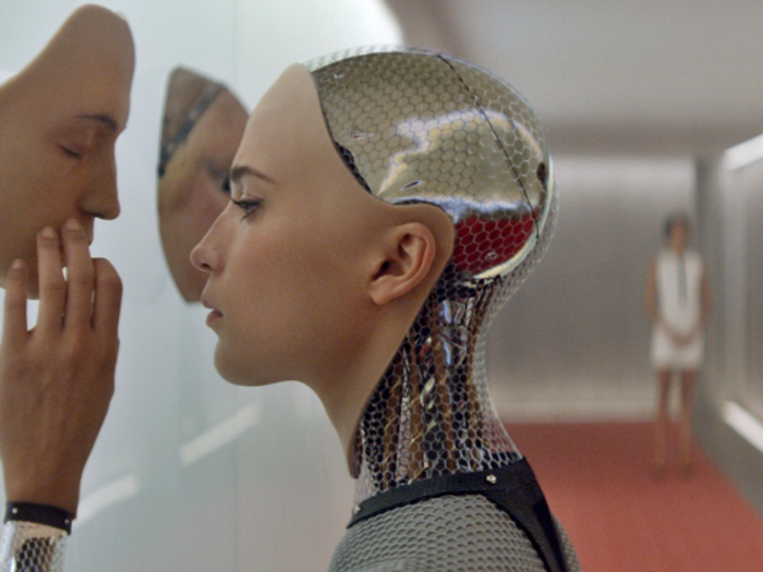 "Ex Machina" (2015)