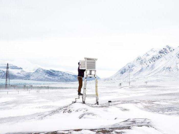 Filipova said that she hopes that her photographs convey just how fragile the Arctic is. For example, Blomstrandhalvøya (pictured here in the background) was believed to be a peninsula in the 1980s but within less than a decade, it became an island due to the retreating, Blomstandbreen glacier.