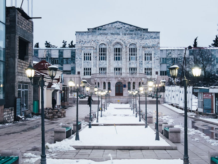 His host family would also recommend places to visit, like Renaissance Square in Stepanakert. Though the city suffered damage during the Nagorno-Karabakh War in the late 1980s, Domenech told us it stood significantly recovered and rebuilt during his visit.