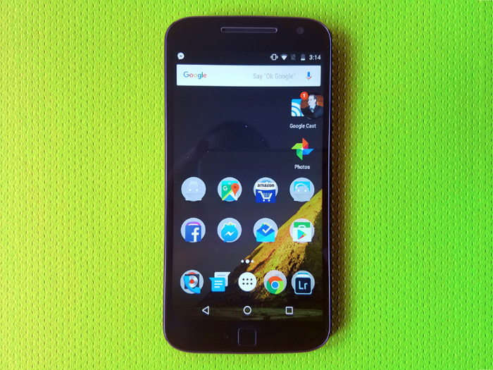 16. Moto G4