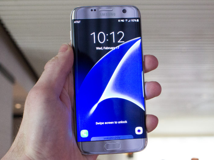 6. Samsung Galaxy S7 Edge