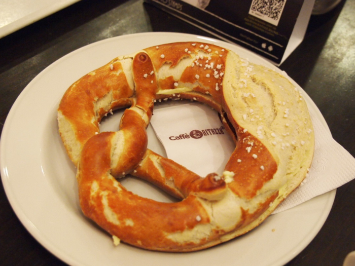 Sold in pretty much every bakery around the country, large soft pretzels (or bretzel as the Germans say) are the perfect salty snack. They are super soft on the inside and really crispy on the outside, unlike their US counterparts.