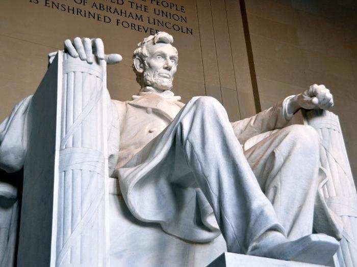 4. Lincoln Memorial, Washington, DC