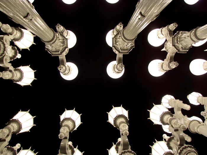 LOS ANGELES COUNTY MUSEUM OF ART, LOS ANGELES: The Urban Light installation at LACMA consists of restored street lamps from the 1920s and 1930s.