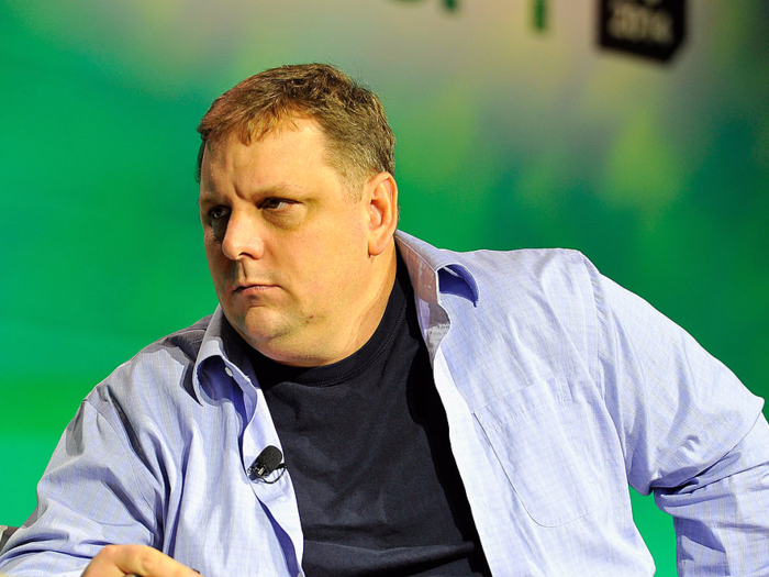 Michael Arrington, founder and former editor of influential Silicon Valley-based blog TechCrunch, graduated from Stanford Law in 1995.