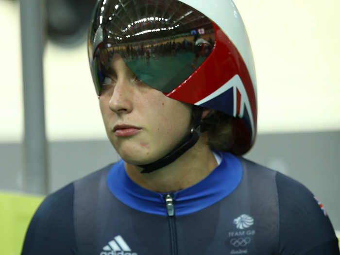 Others, such as Laura Trott of Great Britain, raced without gloves but covered the inside of their hands with chalk for extra grip.