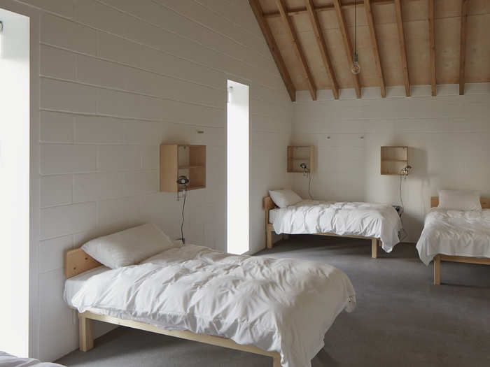 Even the dorms are minimal: the beds are basic and the flooring is concrete. The modest decor seems to align with the Buddhist practice of detachment from material goods.