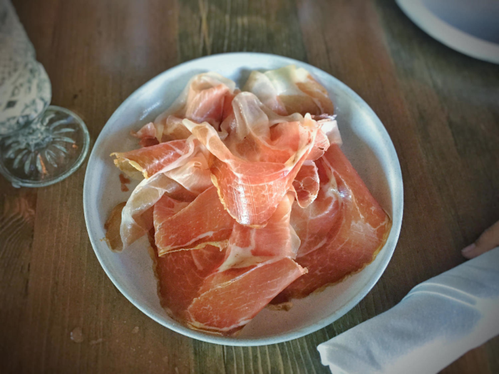 Kentucky: Country ham is first salt-cured for several months, then aged for up to three years, giving it a salty taste.