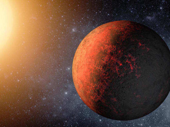 Planets around red dwarfs are more likely to always have one side facing the star. Researchers call this "tidal locking."