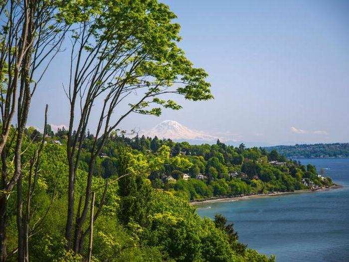 DISCOVERY PARK, SEATTLE: On a clear day, you can see well past Seattle and gaze upon Mount Rainier, the tallest peak in the state of Washington.