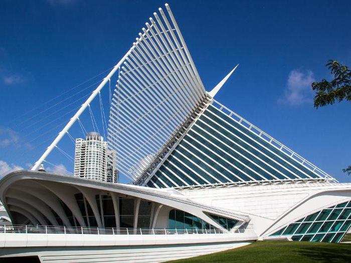 The "wings" of the Milwaukee Art Museum fold and unfold daily.