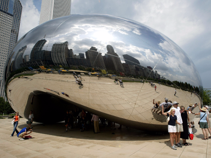 ILLINOIS: Millennium Park