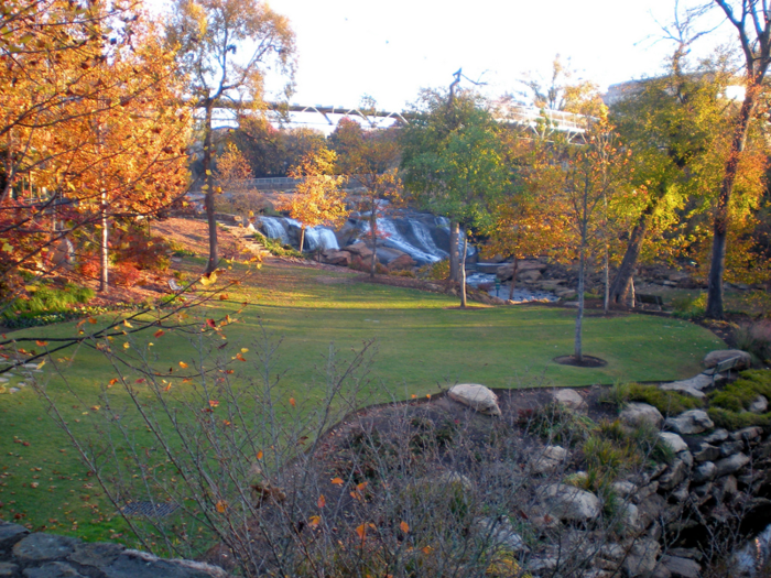 SOUTH CAROLINA: Falls Park on the Reedy