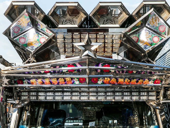 To photograph these massive trucks, Benson used two different cameras — one medium format digital camera, which captures detail extremely well, and a DSLR Canon camera. Two flashes illuminated the scene, making the chrome and colors pop.