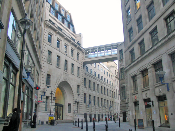 8 (37). London School of Economics and Political Science — LSE, located in central London, scored 100 out of 100 for employer reputation, and 81.7 overall.