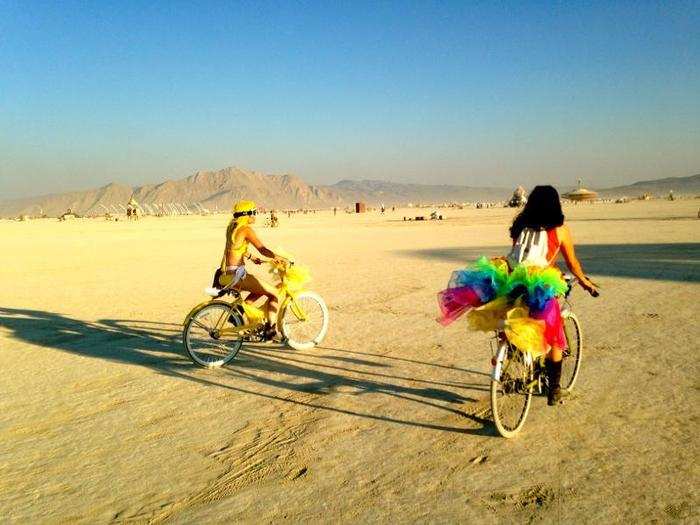 French woman around burning man bonfire at 5am - m4w