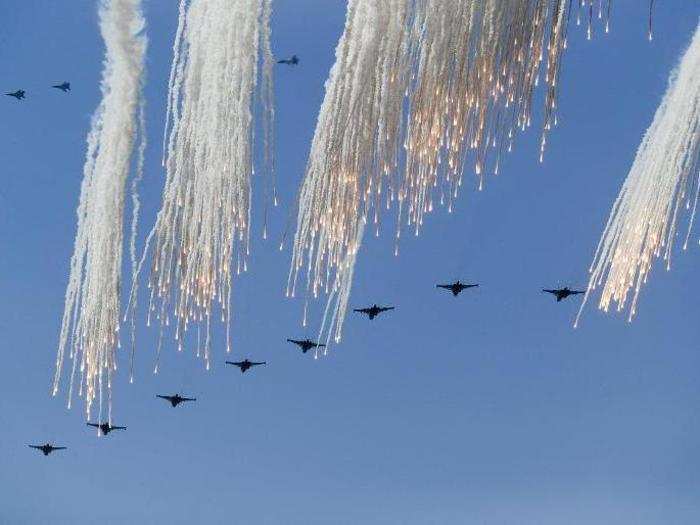 Russian jets fire their flares.
