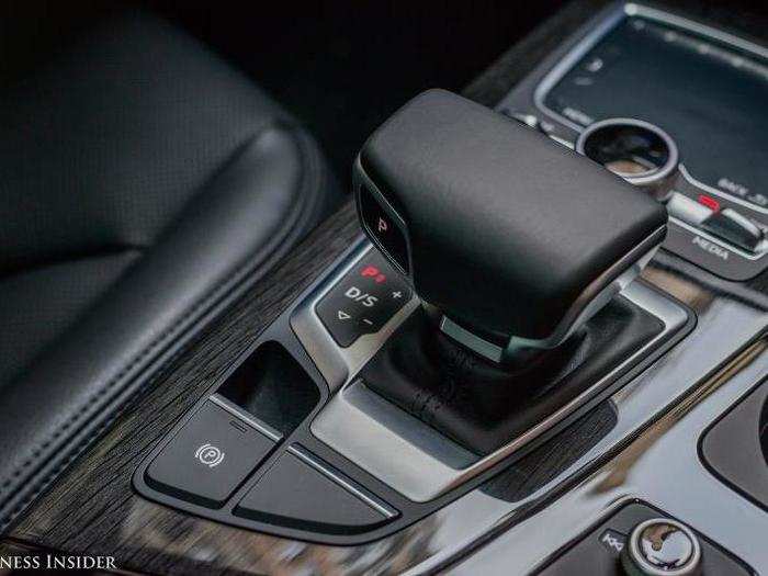 The transmission is an 8-speed Tiptronic, and it can be switched over to auto-manual mode for sportier driving. Unlike some other 8-speeds we