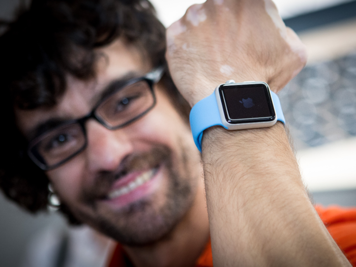 The car labs were set up shortly after September 2014, when Apple revealed its Apple Watch.