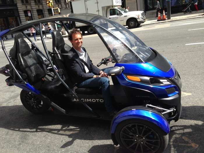 Another Arcimoto staffer piloted the second SRK.