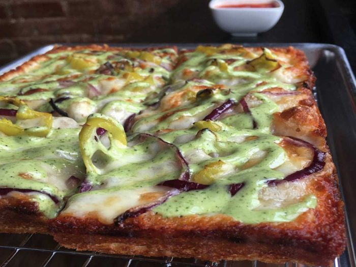 Detroit-style pizza, Emmy Squared